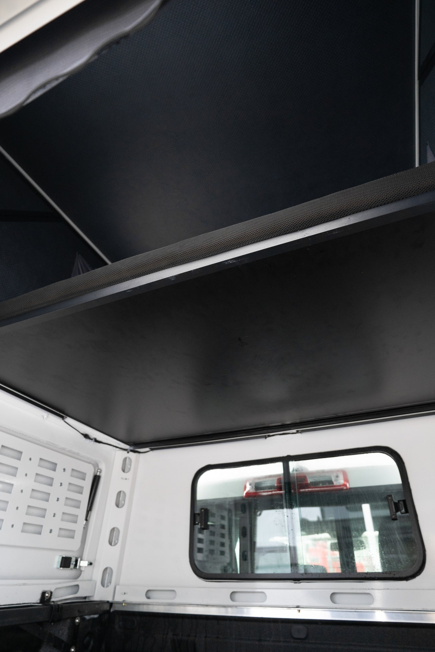 2016-2023 Toyota Tacoma (5ft bed) Hard-Wall Camper