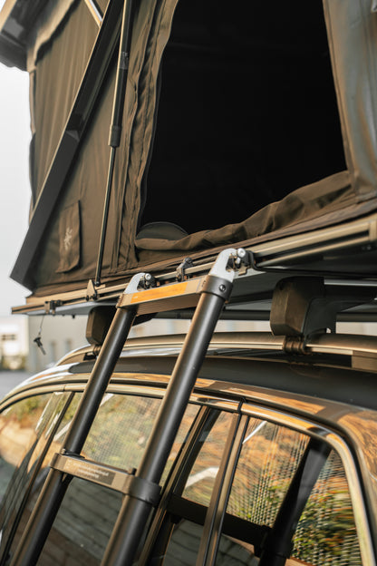 Hard-Shell Roof Top Tent