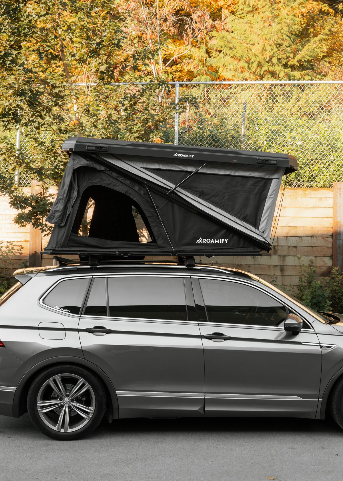 Hard-Shell Roof Top Tent