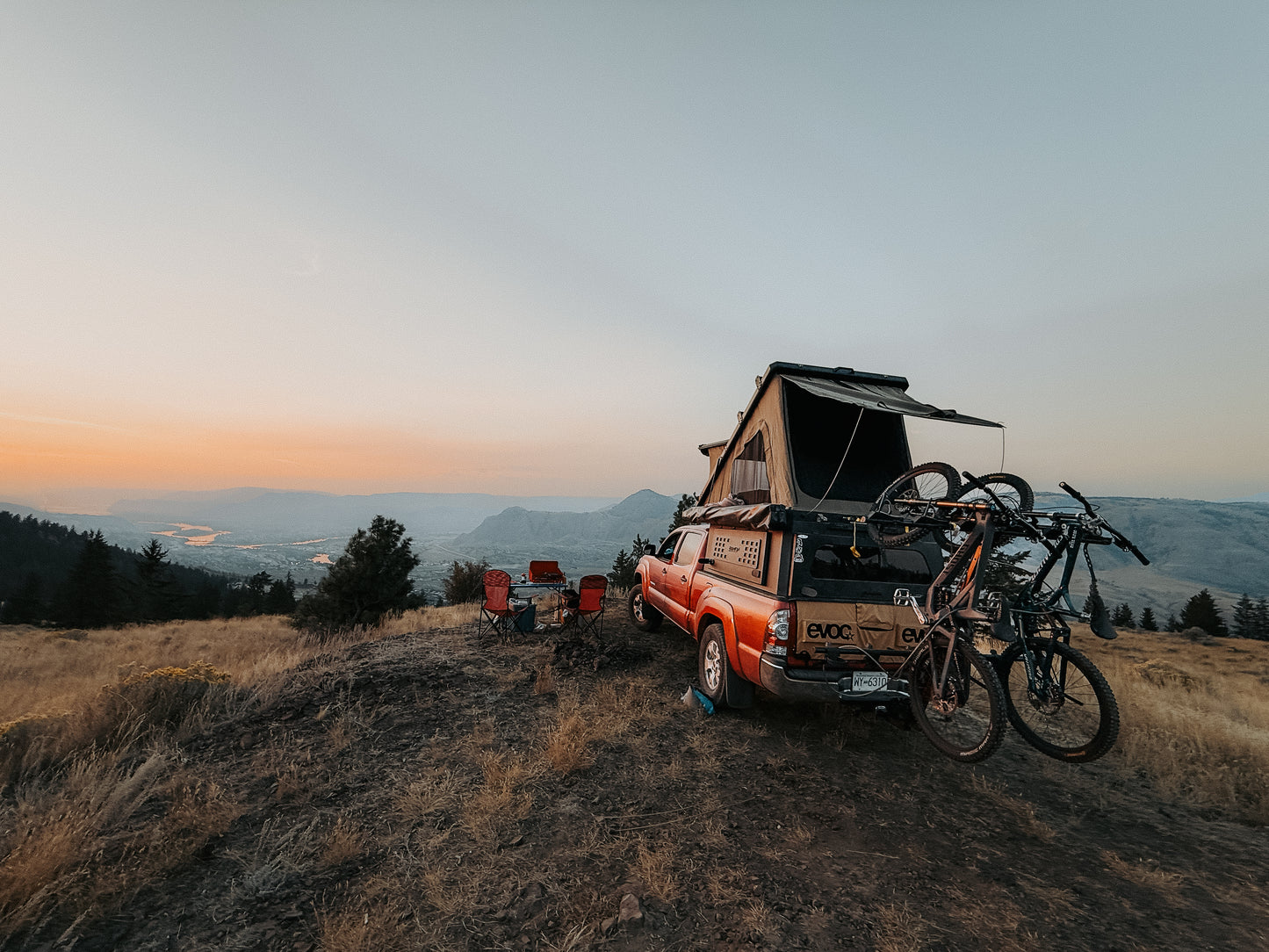 2016–2023 Toyota Tacoma – 6FT DUAL WEDGE REG HEIGHT