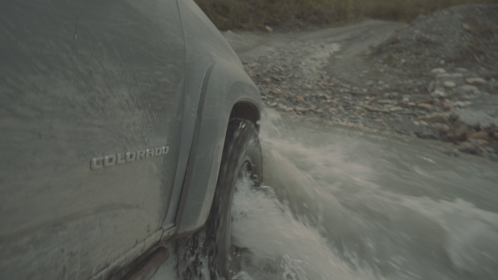 TRUCK CAMPER ROAMIFY