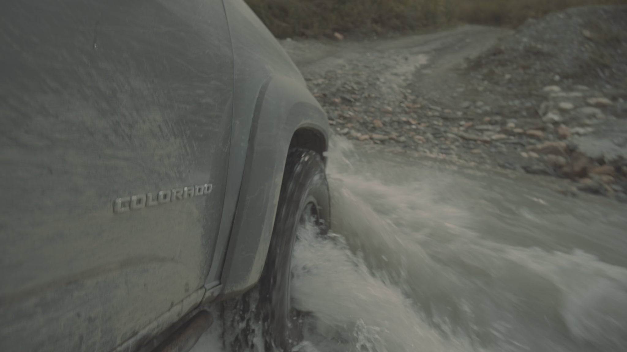 TRUCK CAMPER ROAMIFY